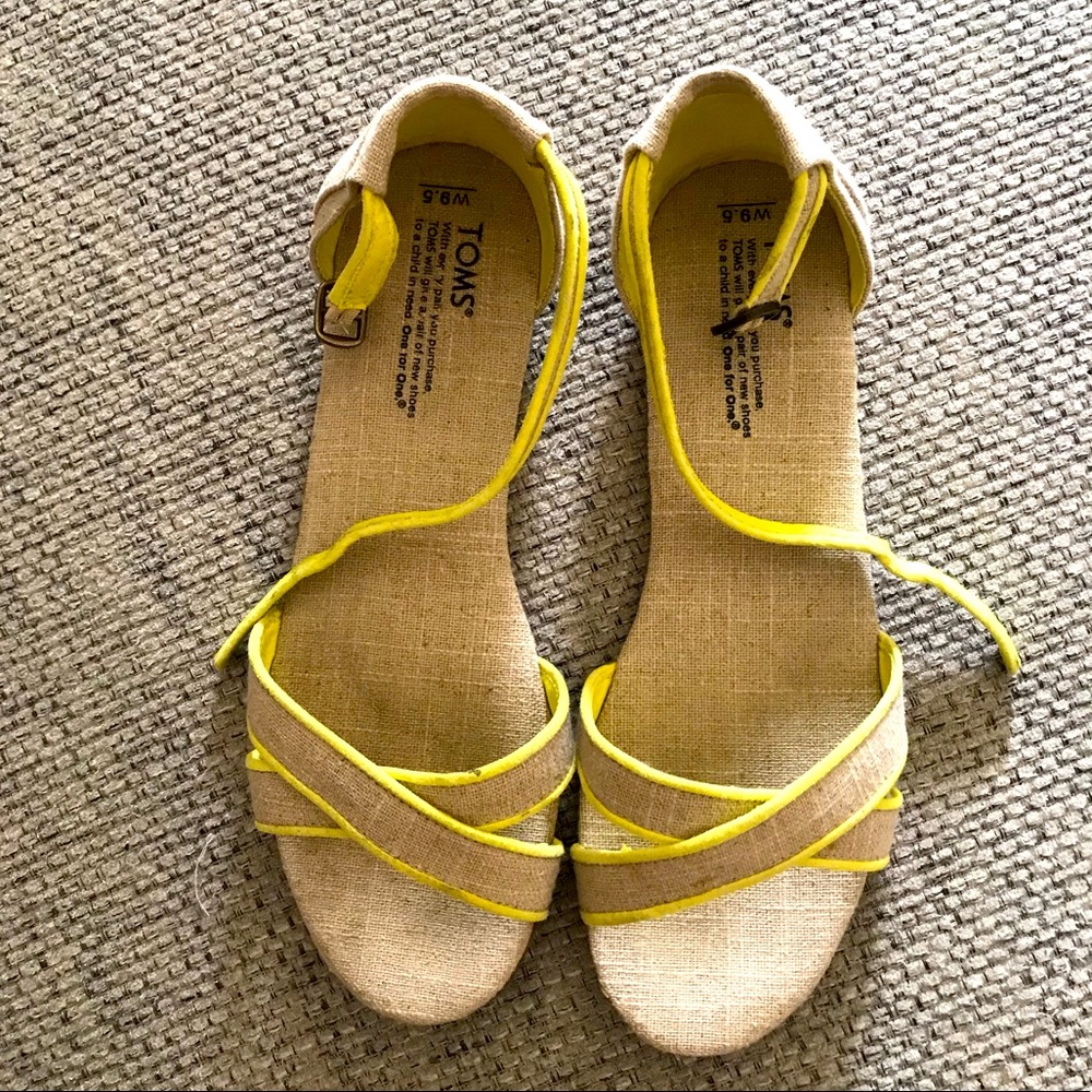 Toms sandals 9.5W